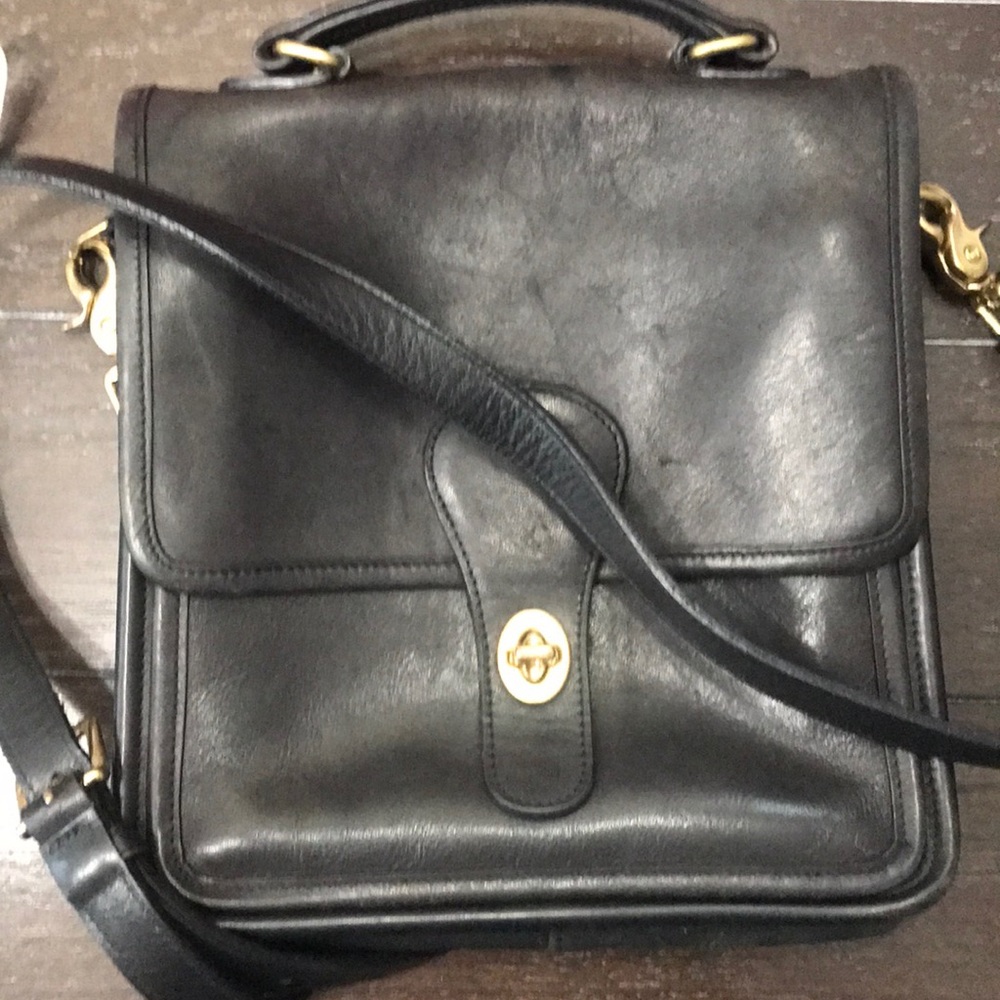 COPY - Vintage coach purse -black